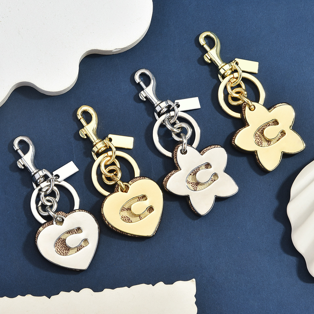 Monogram Keychain Leather - Брелок-подвеска для сумки с монограммой Initial