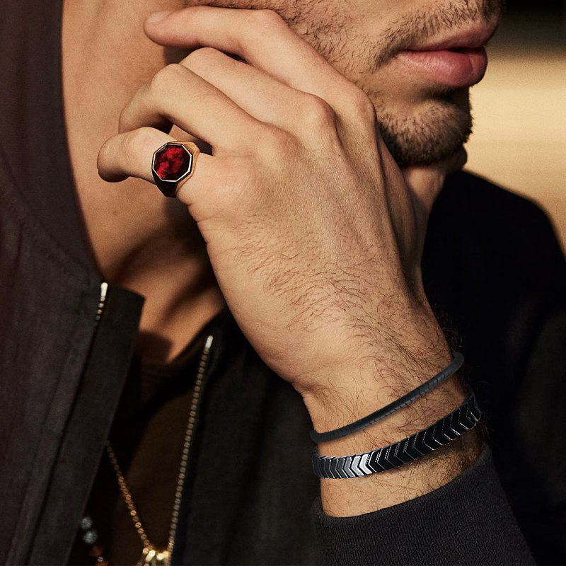 Модный браслет из гематита, эн – обзор и цена Coordinates Bracelet